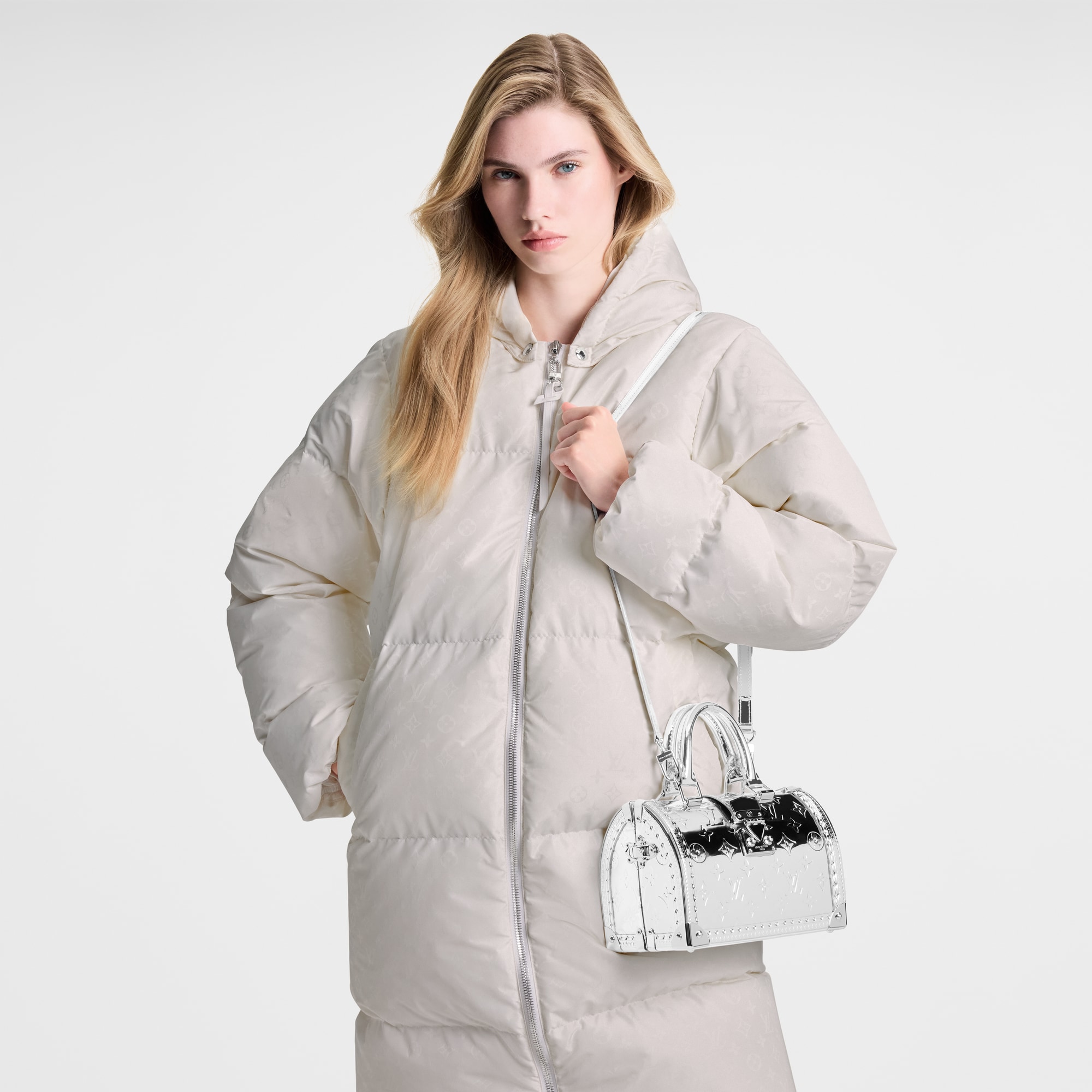 기타 모노그램 캔버스 트렁크 & 박스 웨어러블 트렁크 스피디 트렁크 20 (Speedy Trunk 20) | 루이비통 공식 온라인 스토어® (크게 보기)