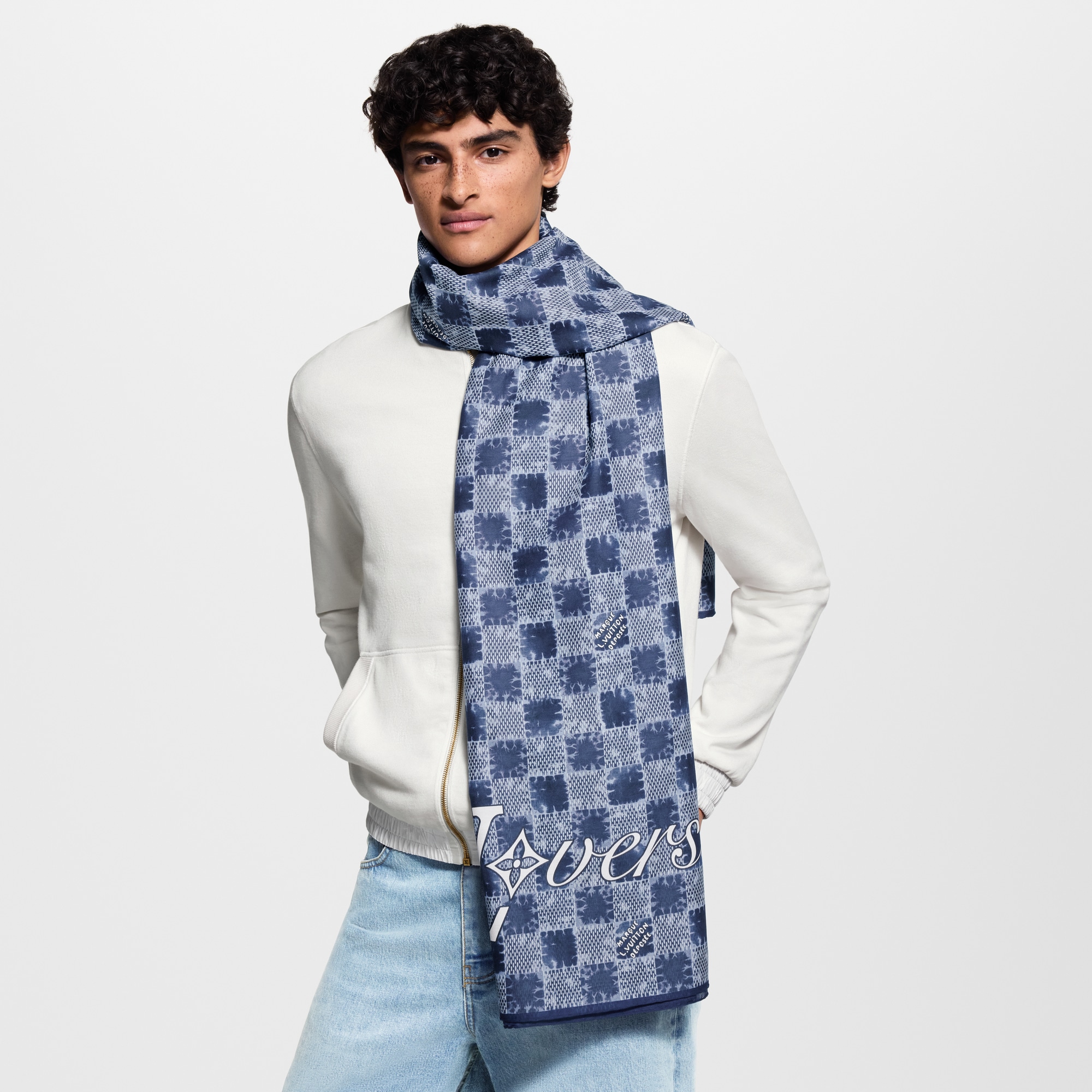 S00 액세서리 스카프 스플래시 다미에 (Splash Damier) 스톨 | 루이비통 공식 온라인 스토어® (크게 보기)