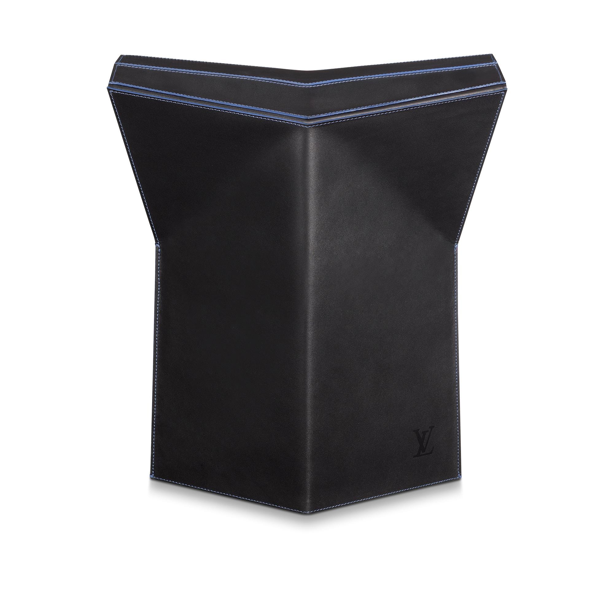  홈 & 아트 오브 다이닝 가구 스툴 - 아뜰리에 오이 | 루이비통 공식 온라인 스토어® (크게 보기)