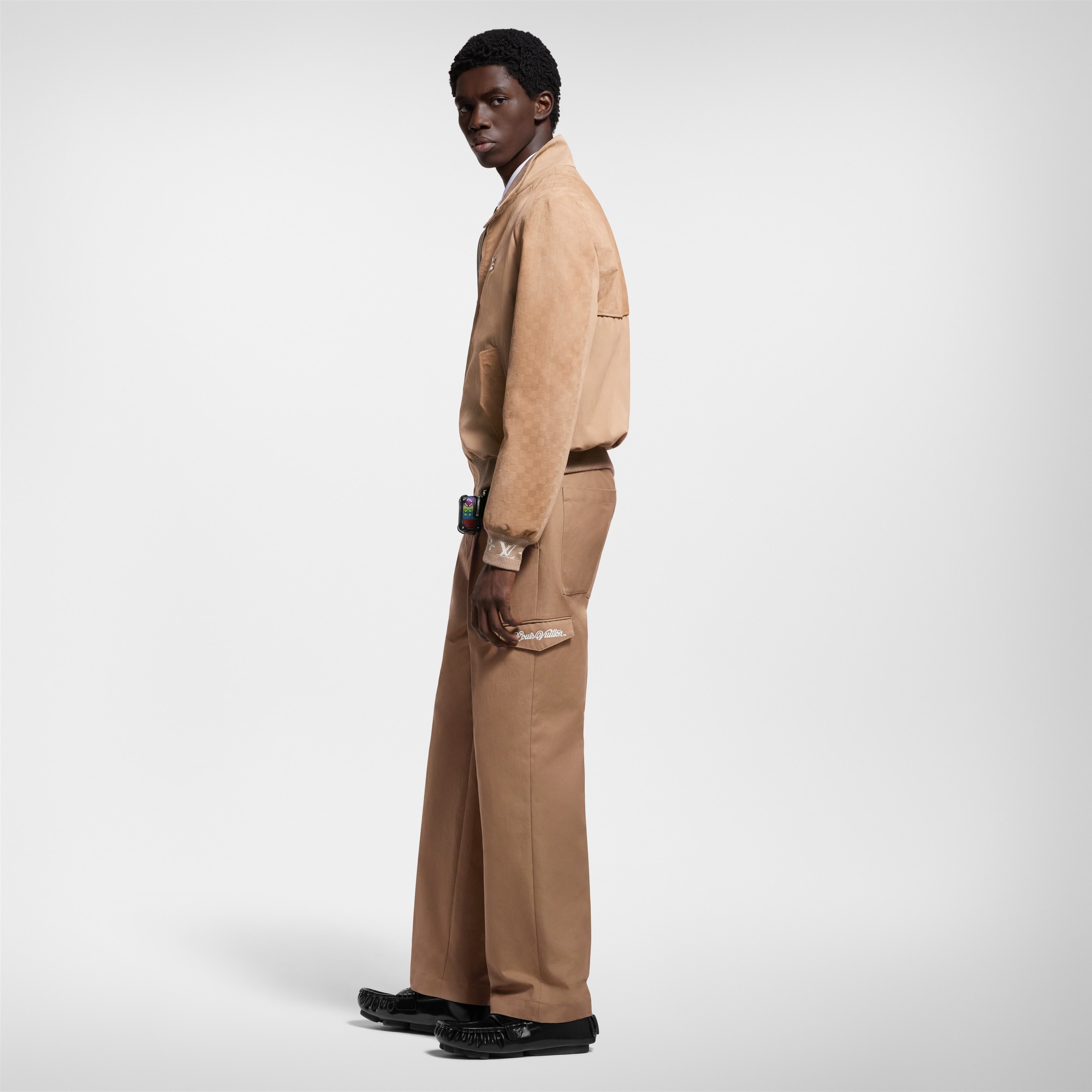  의류 아우터 & 코트 스웨이드 믹스 블루종 | 루이비통 공식 온라인 스토어® (크게 보기)