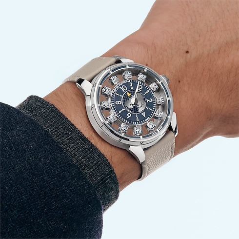 워치 전체 보기 } 땅부르 스핀 타임 (Spin Time) 에어 안티포드, 오토매틱, 42.5mm, 화이트 골드 | 루이비통 공식 온라인 스토어® (크게 보기)