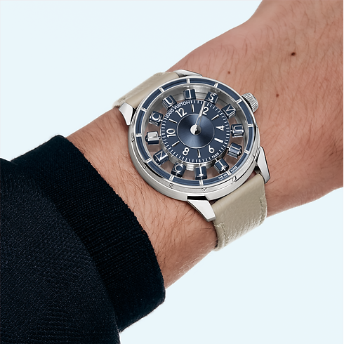 워치 전체 보기 } 땅부르 타이코 스핀 타임 에어 (Tambour Taiko Spin Time Air), 오토매틱, 42.5mm, 화이트 골드 | 루이비통 공식 온라인 스토어® (크게 보기)