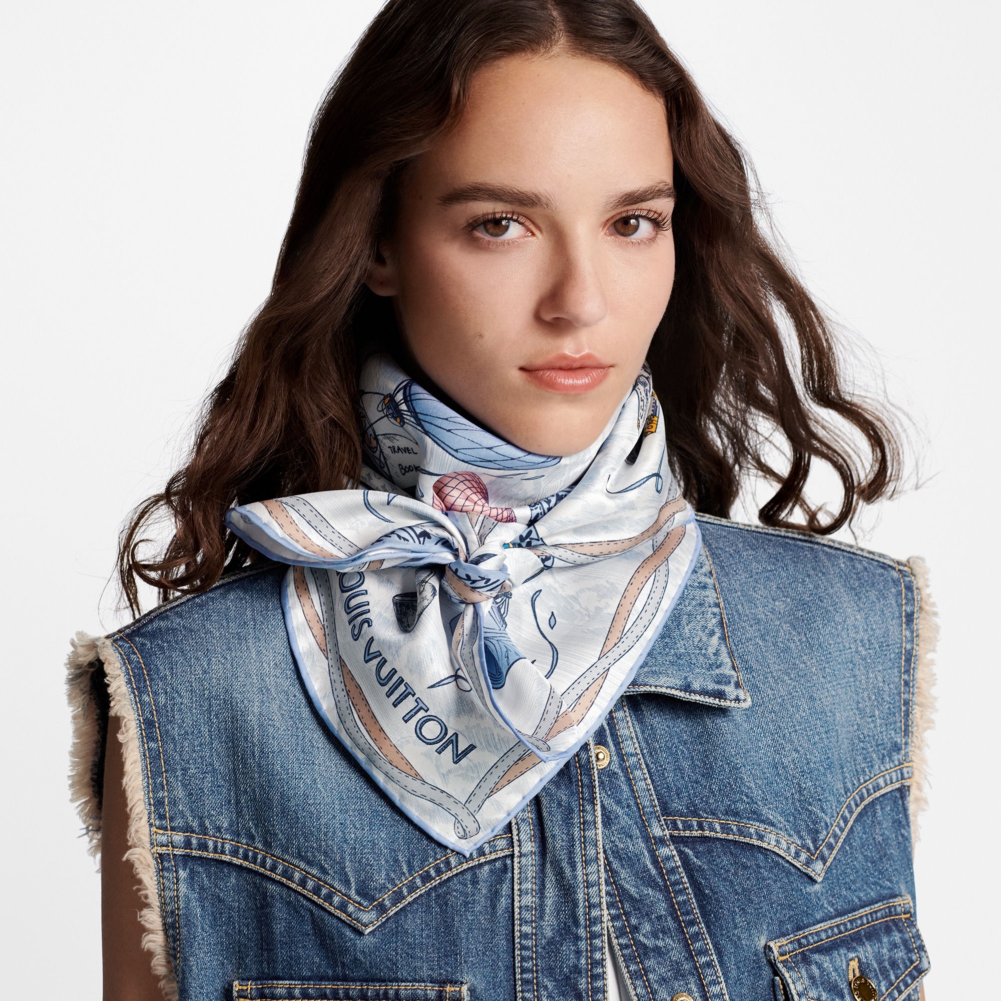 S00 액세서리 실크 스퀘어 & 방도 업 앤드 어웨이 스퀘어 90 | 루이비통 공식 온라인 스토어® (크게 보기)