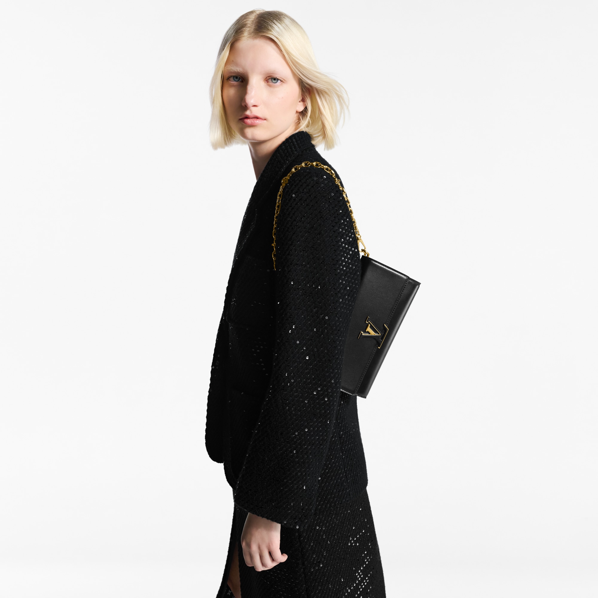 Capucines 여성 지갑 & 미니백 미니백 월릿 온 체인 카퓌신 | 루이비통 공식 온라인 스토어® (크게 보기)