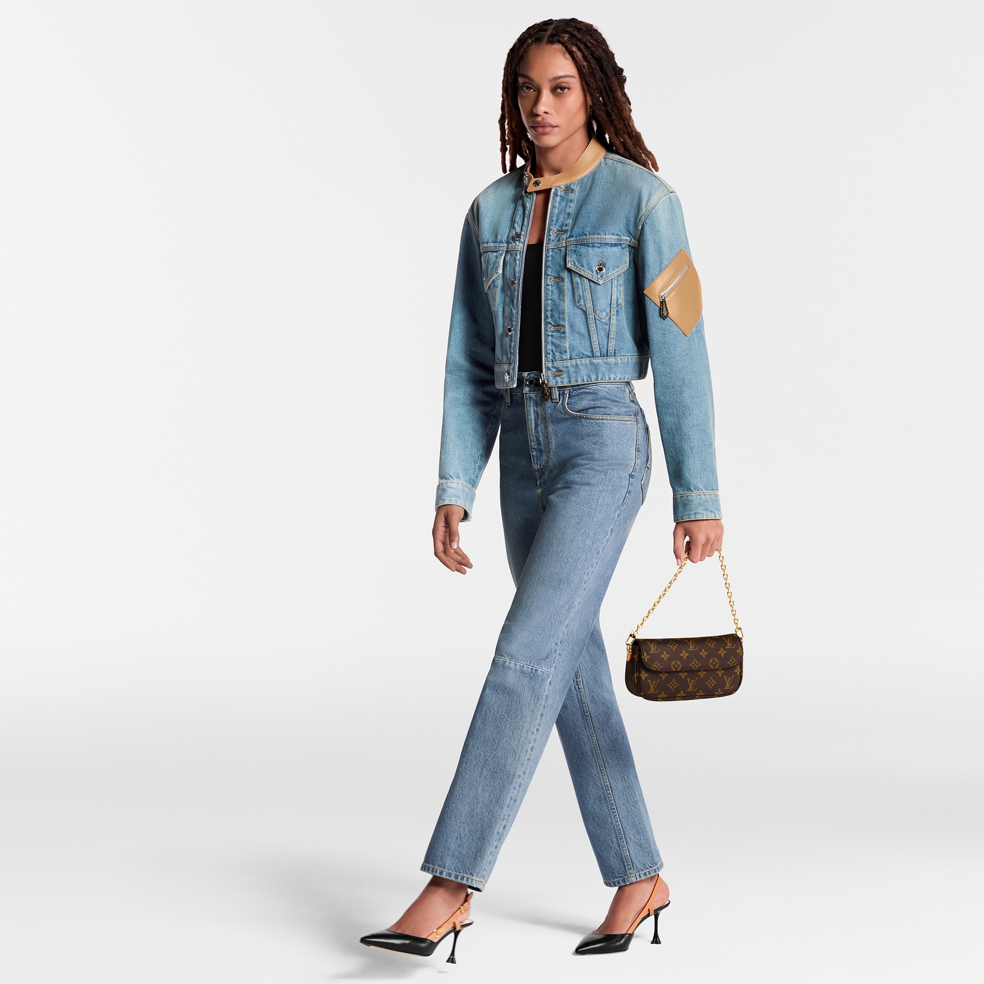 모노그램 핸드백 핸드백 전체 보기 월릿 온 체인 아이비 | 루이비통 공식 온라인 스토어® (크게 보기)