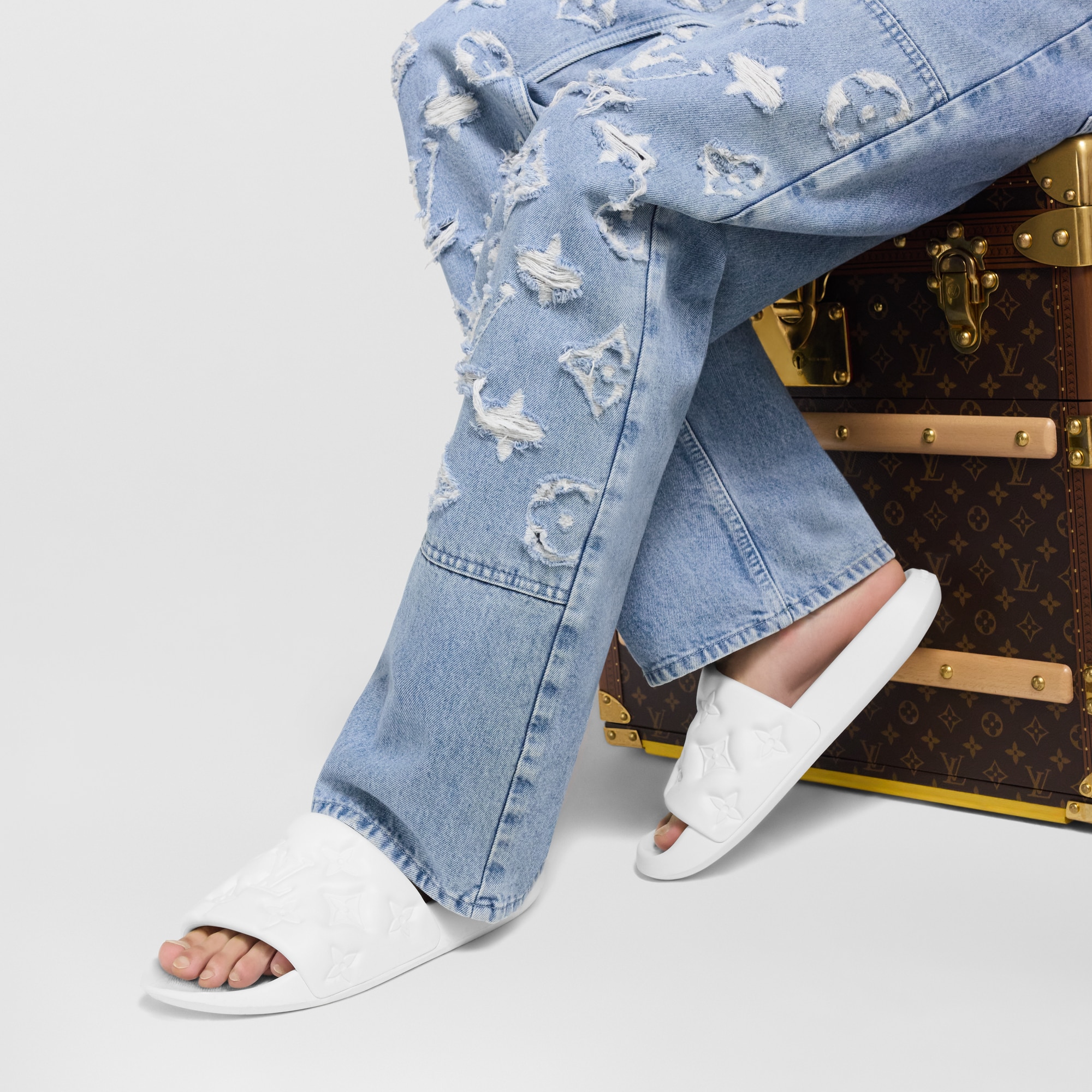  슈즈 샌들 워터프런트 뮬 | 루이비통 공식 온라인 스토어® (크게 보기)